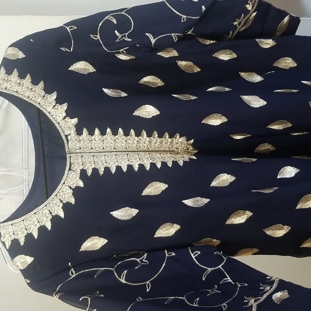 Three pieces navy blue crinkle georgette suit